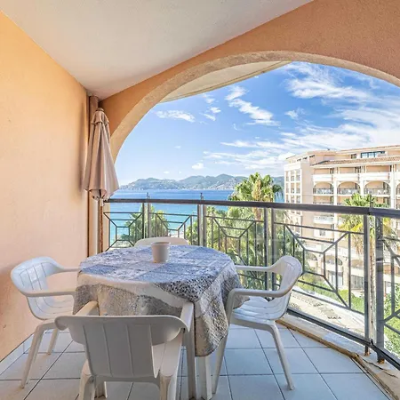 Charming Flat With Sea View - 1br - 2p - Cannes