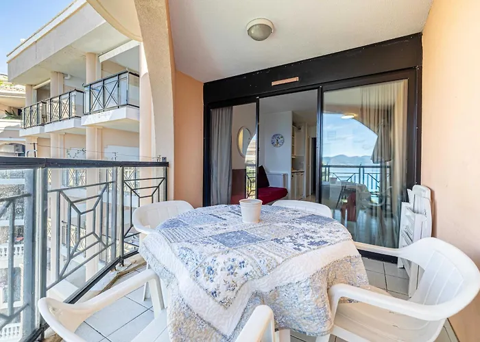 Charming Flat With Sea View - 1br - 2p - *