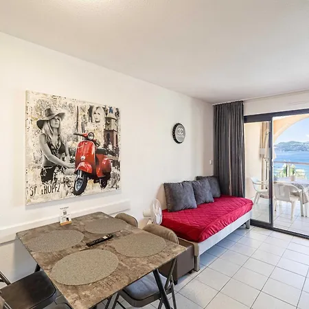 Charming Flat With Sea View - 1br - 2p - דירה *