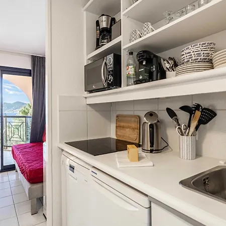 Charming Flat With Sea View - 1br - 2p - * Канны